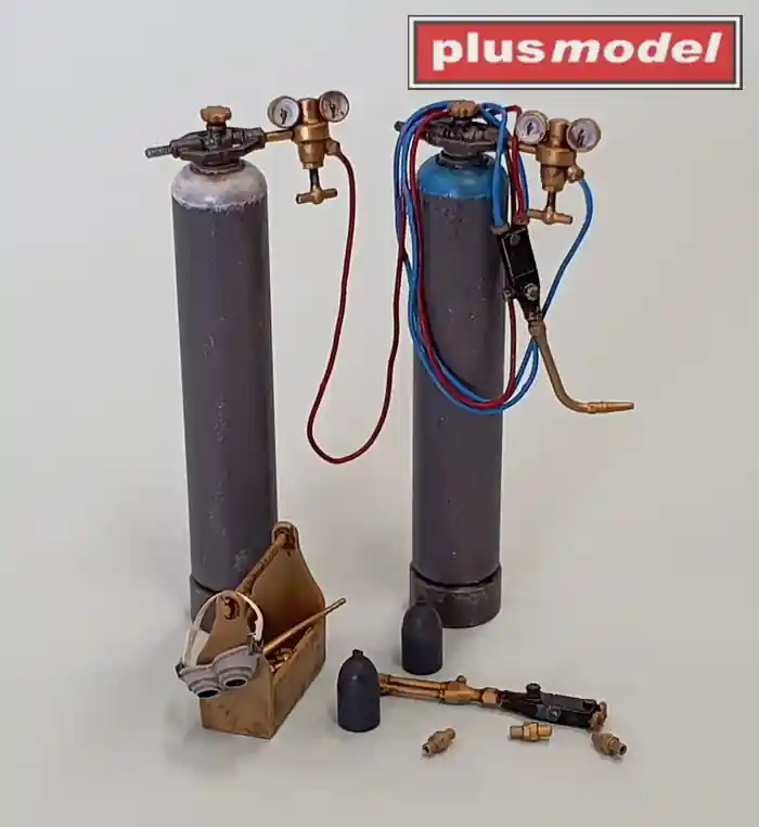Dernière Chance Plus Model DP3026 German Welding Kit WWII