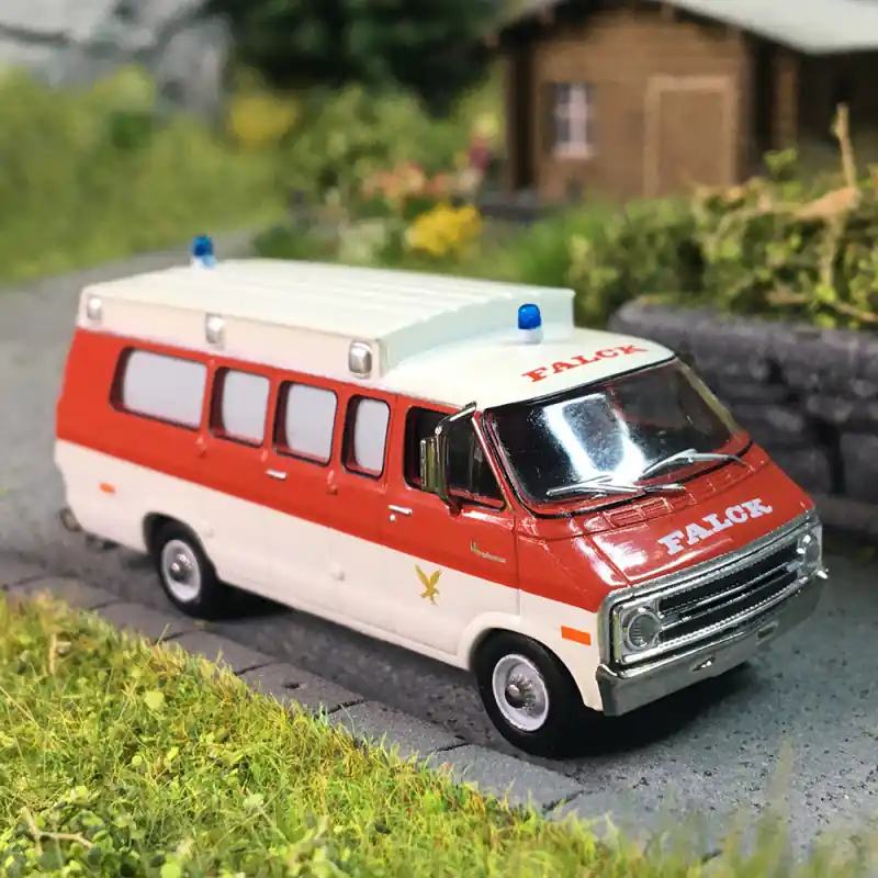 Dodge B 200, Ambulance, Falck DK, 1975 - BREKINA 18302 - HO 1/87 Nouveauté