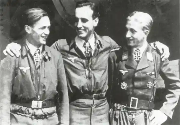 Peddinghaus-Decals 48329 German WWII Nachtjäger Ace - Hans Schnaufer Complette Crew Populaire
