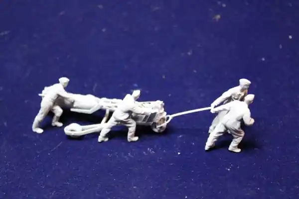 Peddinghaus-Decals 72F042 Luftwaffe Mechanics And Bomb Truck With 500kg Bomb (4 Figures) Expédition Rapide