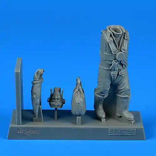 Aerobonus 320163 RAF WWII Bomber Pilot with bag Certifié