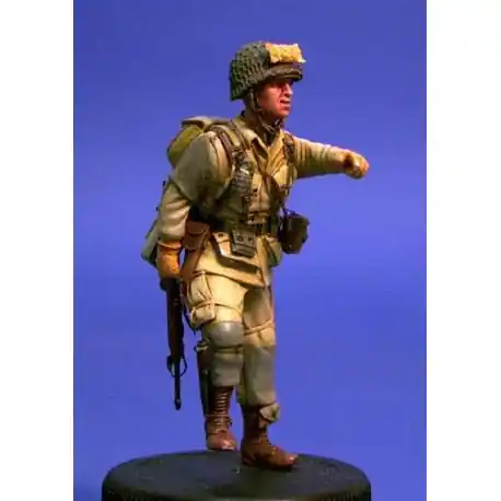 Certifié Resicast 355585 US WII Para Standing with M1 (Normandy 1944)