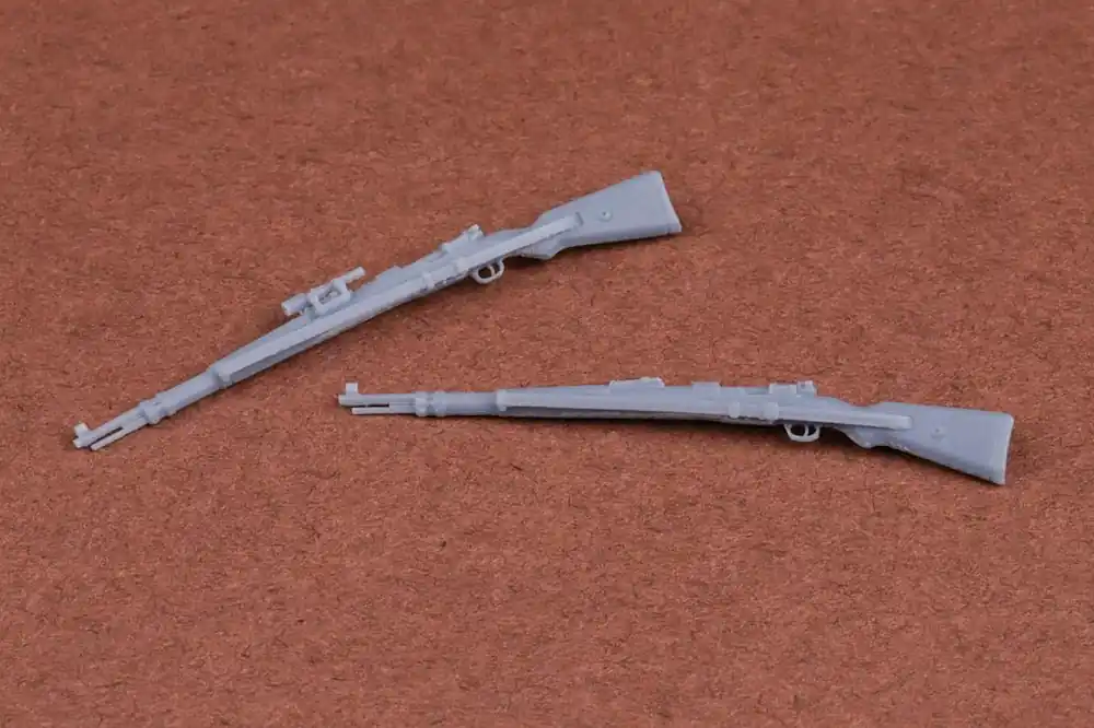 The Bodi Miniatures 35208 Kar98k Rifle Set I With Sling (WW II) (4 Rifles) Nouveauté