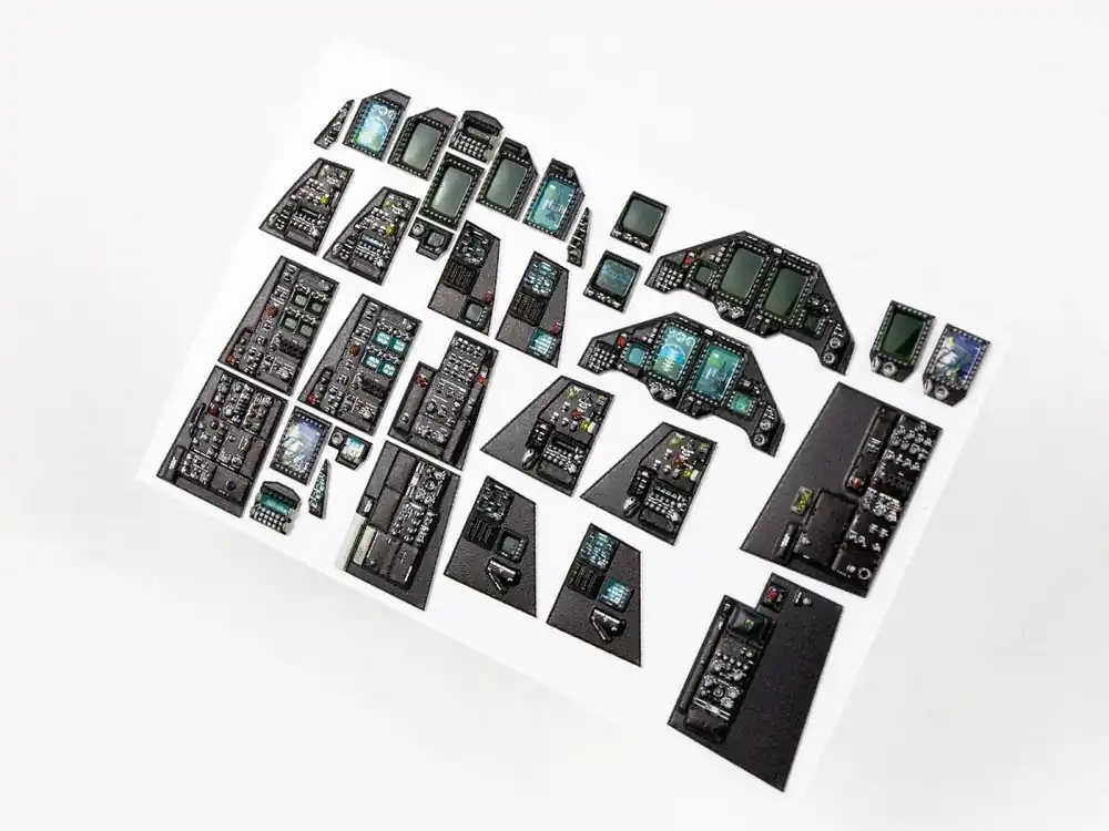 Jusqu'à Épuisement Des Stocks Red Fox Studio QS-32122 Lockheed-Martin United Arab Emirates F-16F Block 60 Fighting Falcon (For Academy Kit)